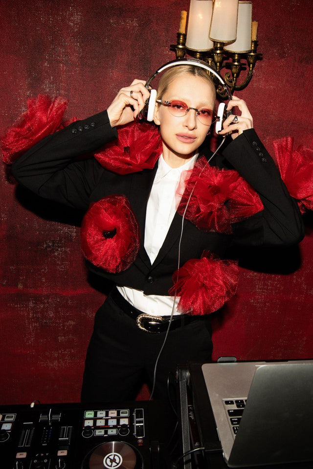 Jacket with large poppies