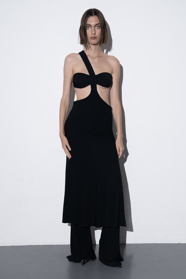 Model in black Dress #06 front view