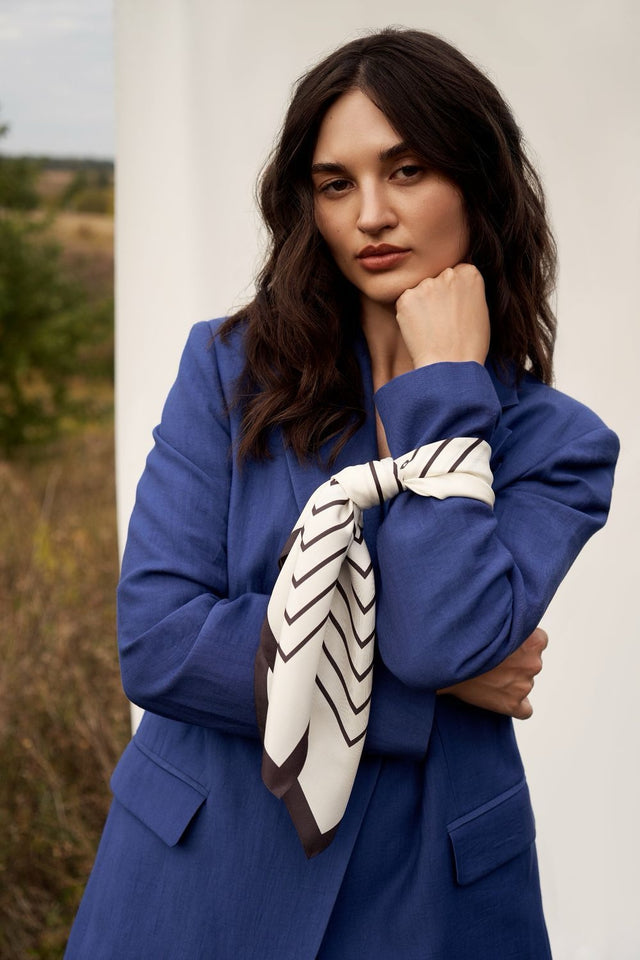 Premium silk scarf "From scratch"