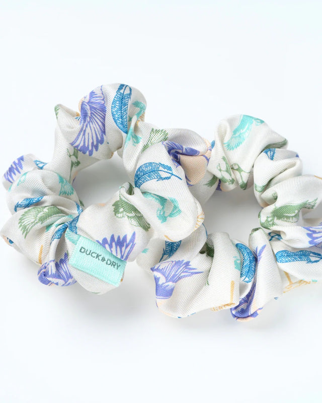 SILK SCRUNCHIE - CREAM