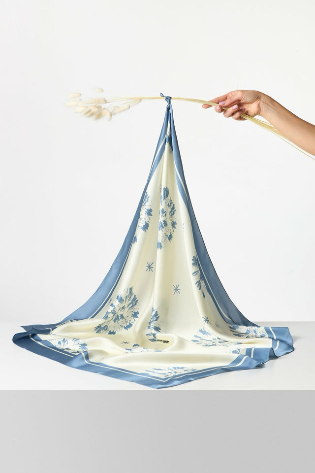 Premium silk scarf "Passion"