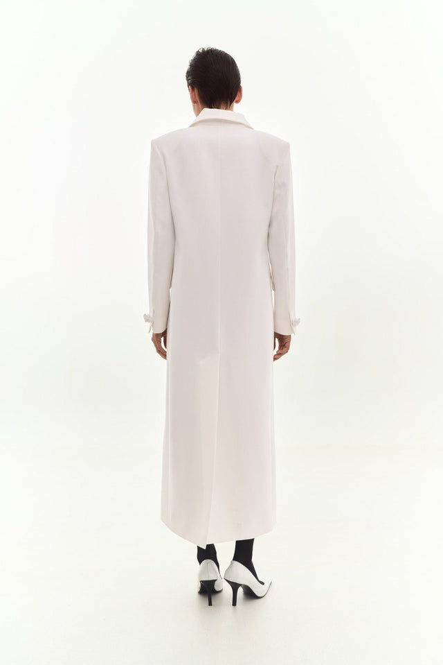 STRAIGHT-CUT MAXI COAT WITH ROSE BUTTONS