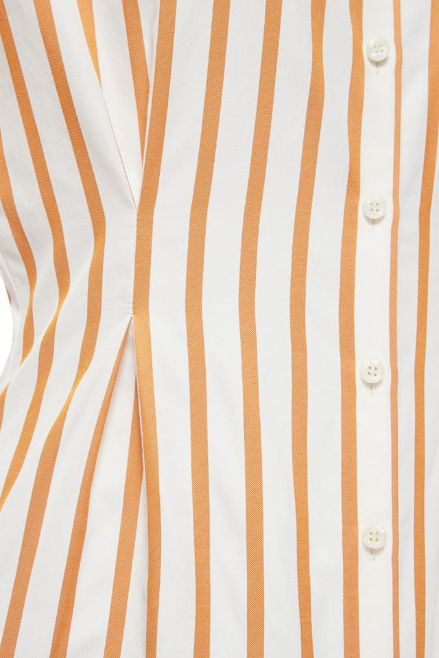 Striped shirt dress detail